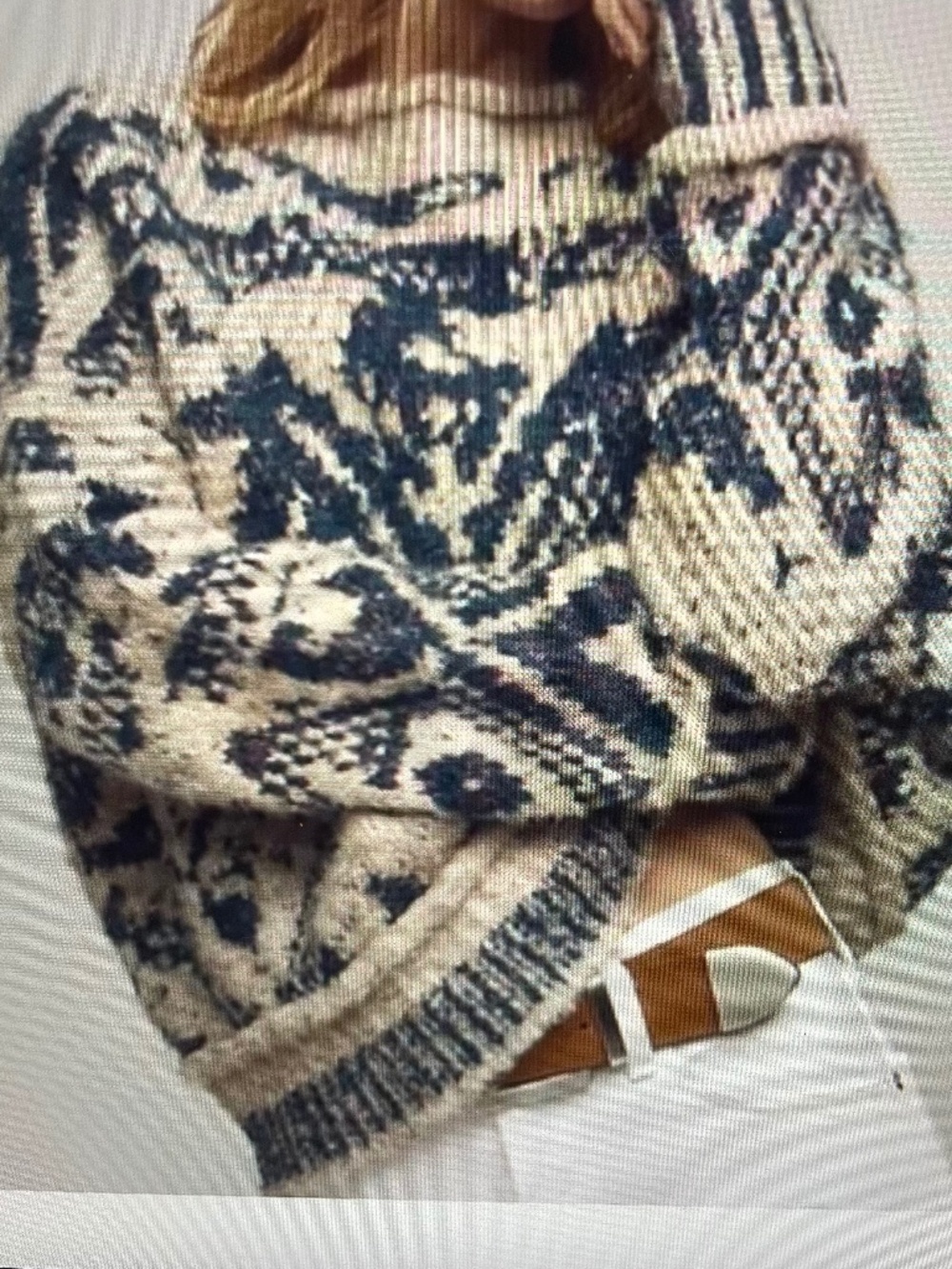 Pilcro Beige and Teal Patterned Crewneck Sweater -SMALL